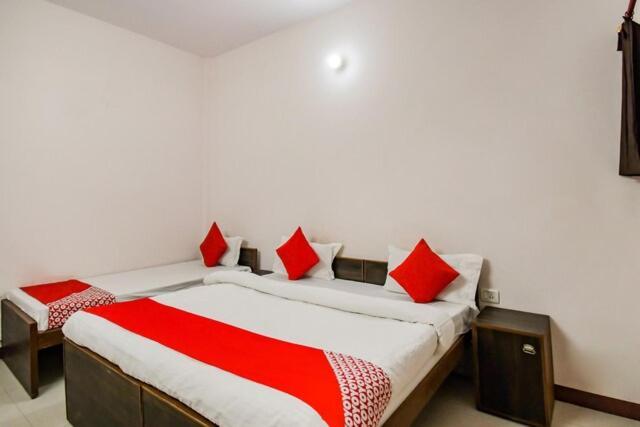 Oyo Hotel Radhe Krishna Marriage Hall Lucknow Ngoại thất bức ảnh